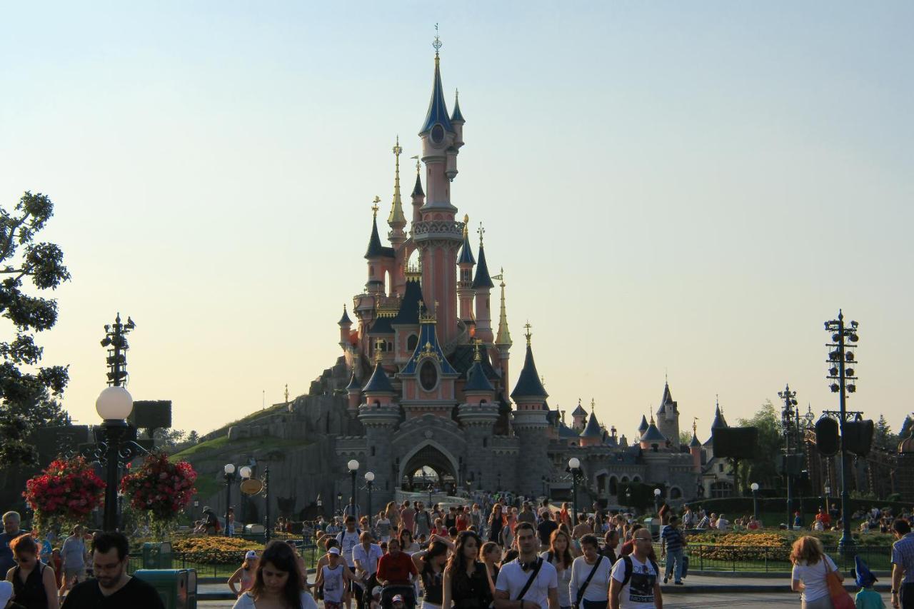 Appartement Wakandais-Proche Disney, Parking & Wifi Montevrain Exterior photo